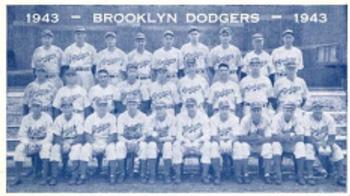 1943 US Treasury War Bonds #NNO Brooklyn Team Photo Front
