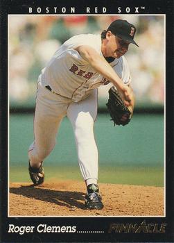 1993 Pinnacle #25 Roger Clemens Front