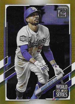 2021 Topps - Gold Foil #15 Mookie Betts Front