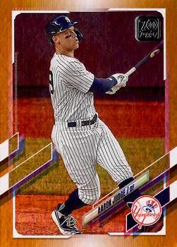 2021 Topps - Gold Foil #99 Aaron Judge Front