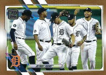 2021 Topps - Gold #70 Detroit Tigers Front