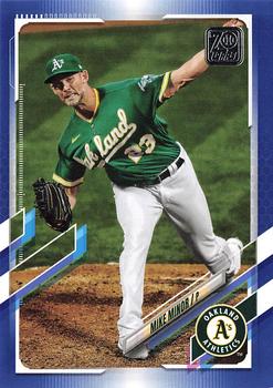 2021 Topps - Royal Blue #329 Mike Minor Front