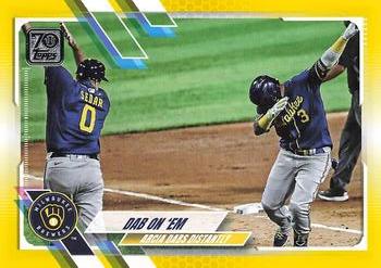 2021 Topps - Yellow #7 Dab on 'Em Front