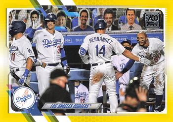 2021 Topps - Yellow #201 Los Angeles Dodgers Front