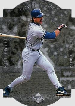 1997 Collector's Choice - Star Attractions #SA15 Mike Piazza Front