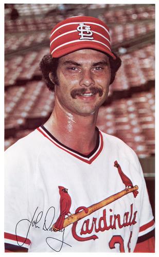 1977 Topps Don Kessinger 229 St Louis Cardinals Baseball Card