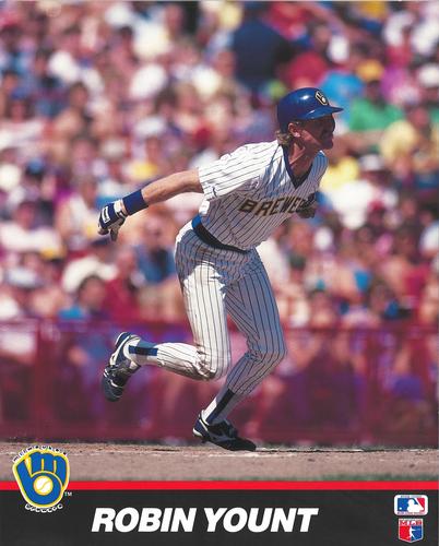 1989 T&M Sports Action Photos #NNO Robin Yount Front