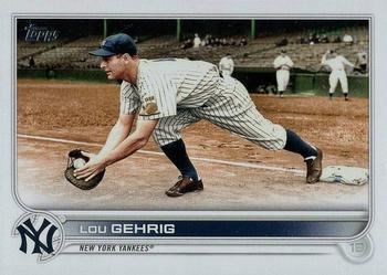 2022 Topps #4 Lou Gehrig Front