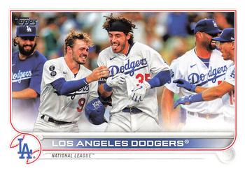 2022 Topps #469 Los Angeles Dodgers Front