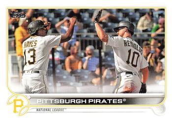 2022 Topps #646 Pittsburgh Pirates Front