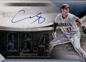 2021 Topps Luminaries - Masters of the Mound Autographs Blue #MOM-SO Shohei Ohtani Front