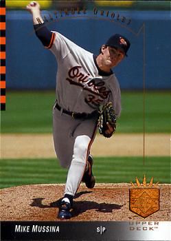 1993 SP #160 Mike Mussina Front