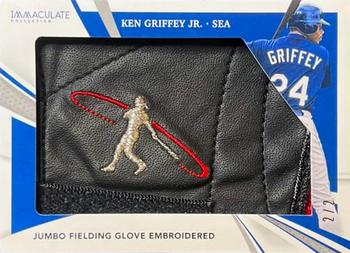 2021 Panini Immaculate Collection - Jumbo Fielding Glove Embroidered #JJ-KGJ Ken Griffey Jr. Front
