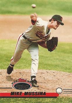 1993 Stadium Club #77 Mike Mussina Front