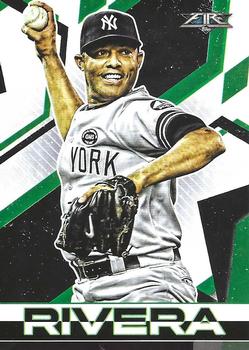 2021 Topps Fire #198 Mariano Rivera Front