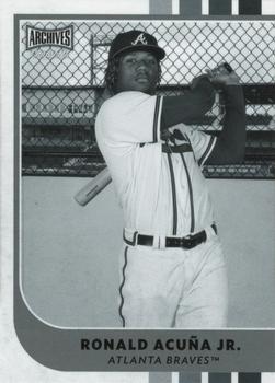 2021 Topps Archives Snapshots - Black & White #4 Ronald Acuña Jr. Front