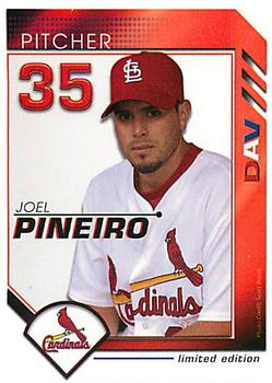 2007 DAV Major League #NNO Joel Pineiro Front