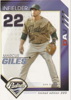 2007 DAV Major League #220 Marcus Giles Front