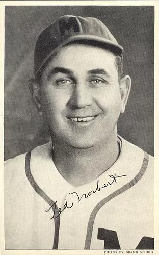1943 Grand Studio Milwaukee Brewers #NNO Ted Norbert Front