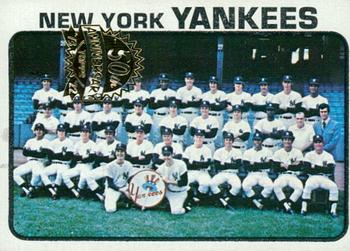 2022 Topps Heritage - 50th Anniversary Buybacks #556 New York Yankees Front