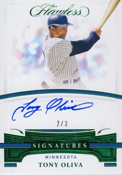 2021 Panini Flawless - Flawless Signatures Emerald #FS-TO Tony Oliva Front