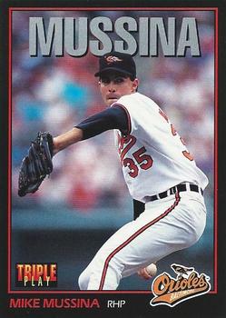 1993 Triple Play #13 Mike Mussina Front