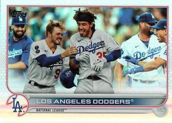 2022 Topps - Rainbow Foil #469 Los Angeles Dodgers Front