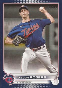 2022 Topps - Royal Blue #32 Taylor Rogers Front