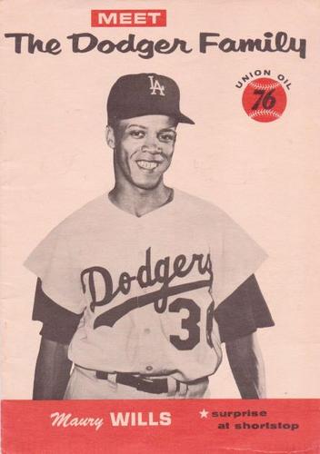 1960 Union Oil 76 Meet The Dodger Family Booklets #NNO Maury Wills Front