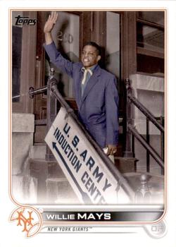 2022 Topps Update #US24 Willie Mays Front