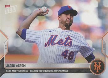 2022 Topps Now #671 Jacob deGrom Front