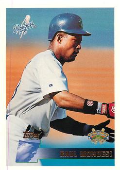 1996 Topps Team Topps Los Angeles Dodgers #175 Raul Mondesi Front