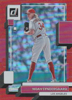2022 Donruss - Holo Red #205 Noah Syndergaard Front