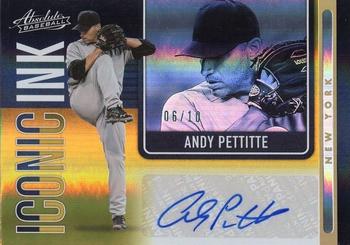 2022 Panini Absolute - Iconic Ink Spectrum Gold #II-AP Andy Pettitte Front