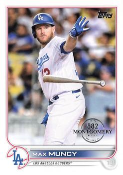 2022 Topps - 582 Montgomery #572 Max Muncy Front