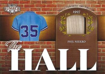 2022 Leaf Lumber - The Hall Relics Bronze #TH-42 Phil Niekro Front