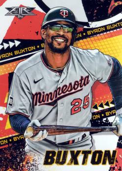 2022 Topps Fire #5 Byron Buxton Front