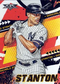 2022 Topps Fire #104 Giancarlo Stanton Front