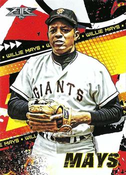 2022 Topps Fire #149 Willie Mays Front