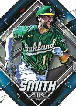 2022 Topps Fire #152 Kevin Smith Front