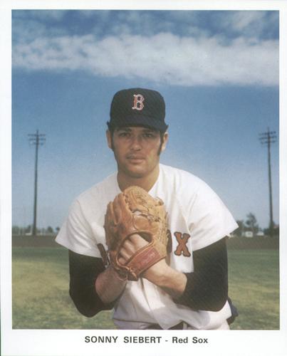 1972 Boston Red Sox Picture Pack #NNO Sonny Siebert Front