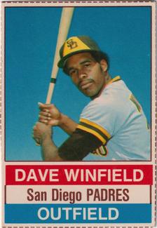 1976 Hostess - Brown Back #83 Dave Winfield Front