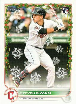 2022 Topps Holiday #HW21 Steven Kwan Front
