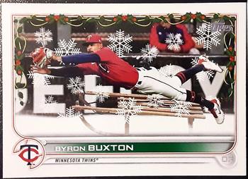 2022 Topps Holiday #HW67 Byron Buxton Front