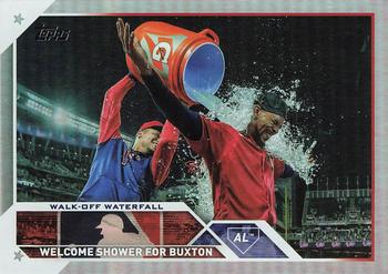 2023 Topps - Rainbow Foil #326 Walk-off Waterfall Front