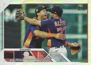 2023 Topps - Rainbow Foil #574 Champs! Front