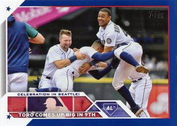 2023 Topps - Royal Blue #174 Celebration in Seattle! Front