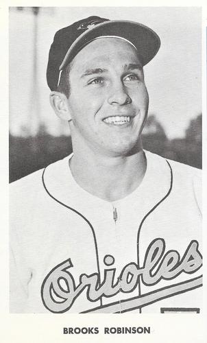 1958-60 Baltimore Orioles Thin Photocards #NNO Brooks Robinson Front