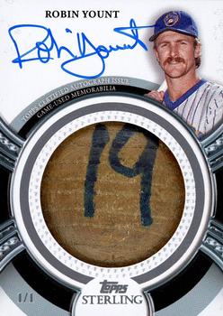 2023 Topps Sterling - Autograph Bat Knob #ABK-RY Robin Yount Front
