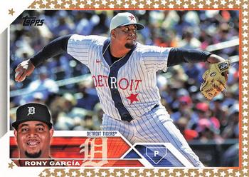2023 Topps - Gold Star #231 Rony Garcia Front